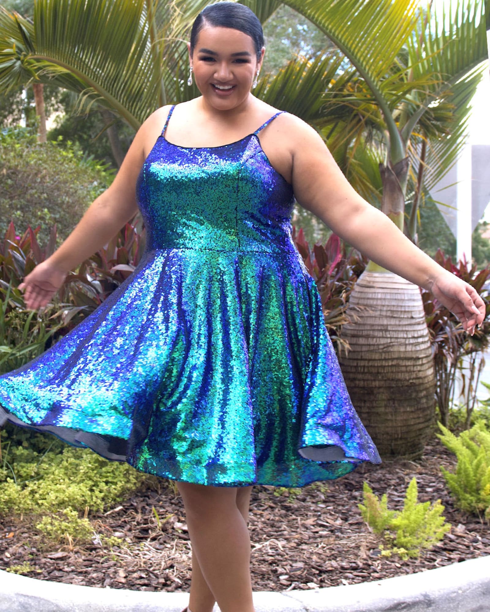 homecoming dresses plus size